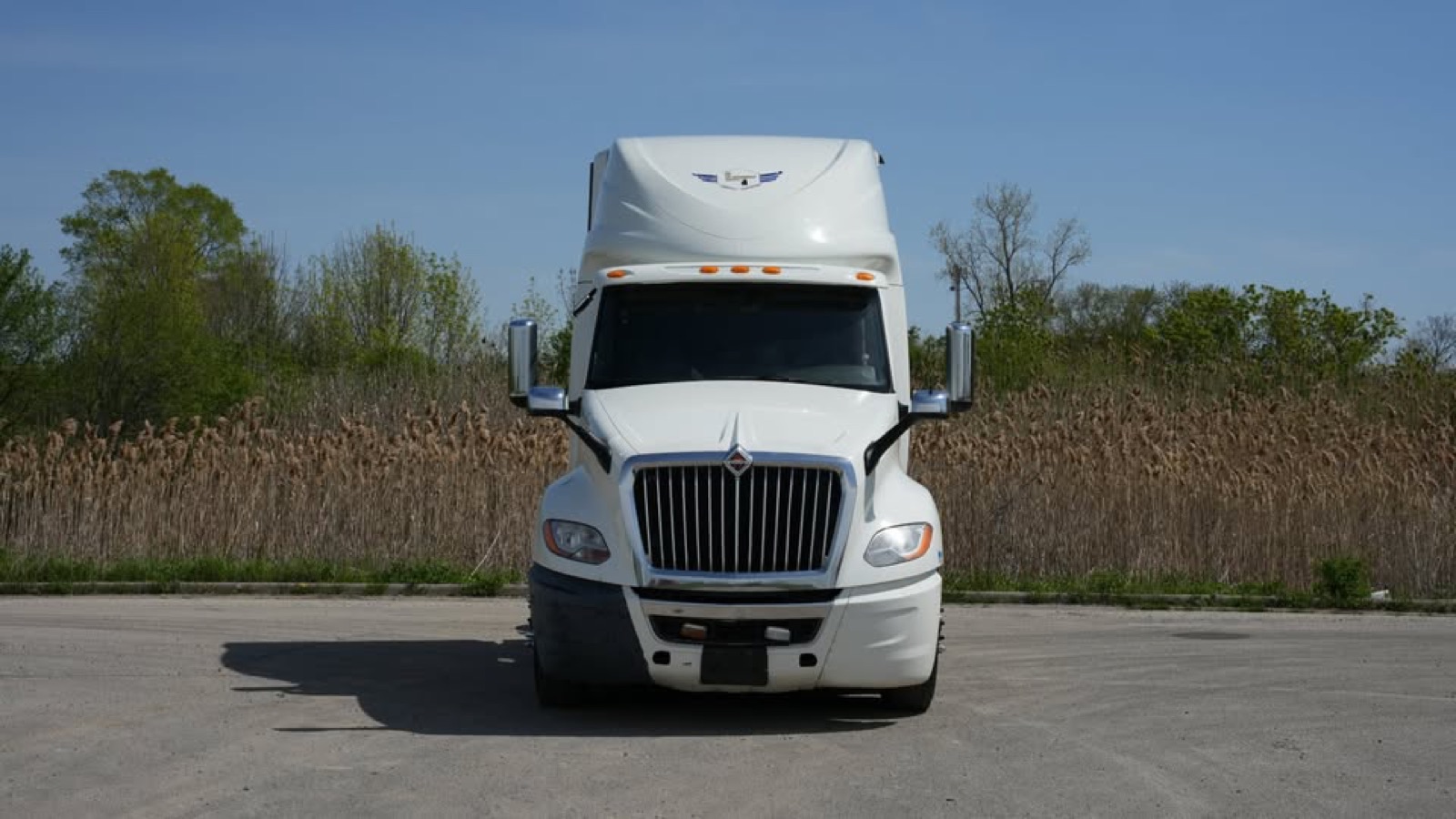 2024 International LT625, photo 5