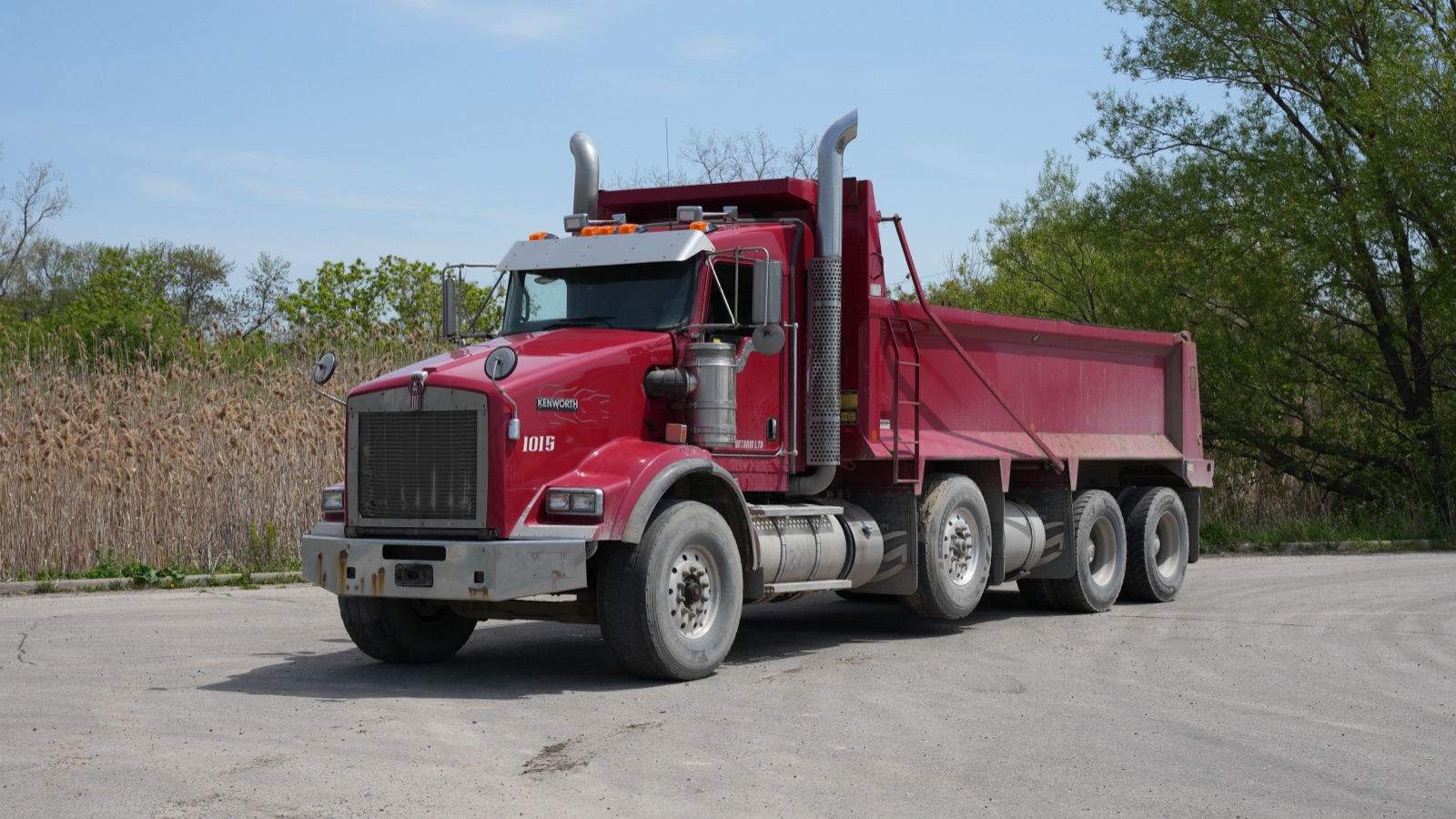 2019 Kenworth T800 Dump truck, photo 2