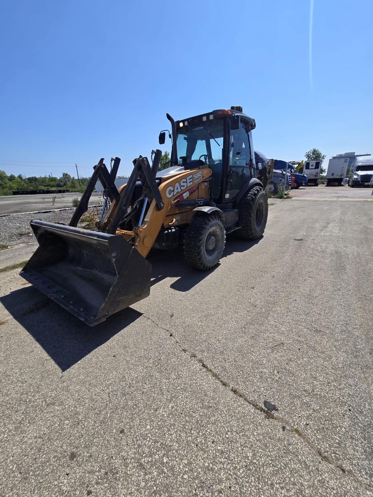 2018 Case 580 SuperN WT Backhoe Loader, photo 1