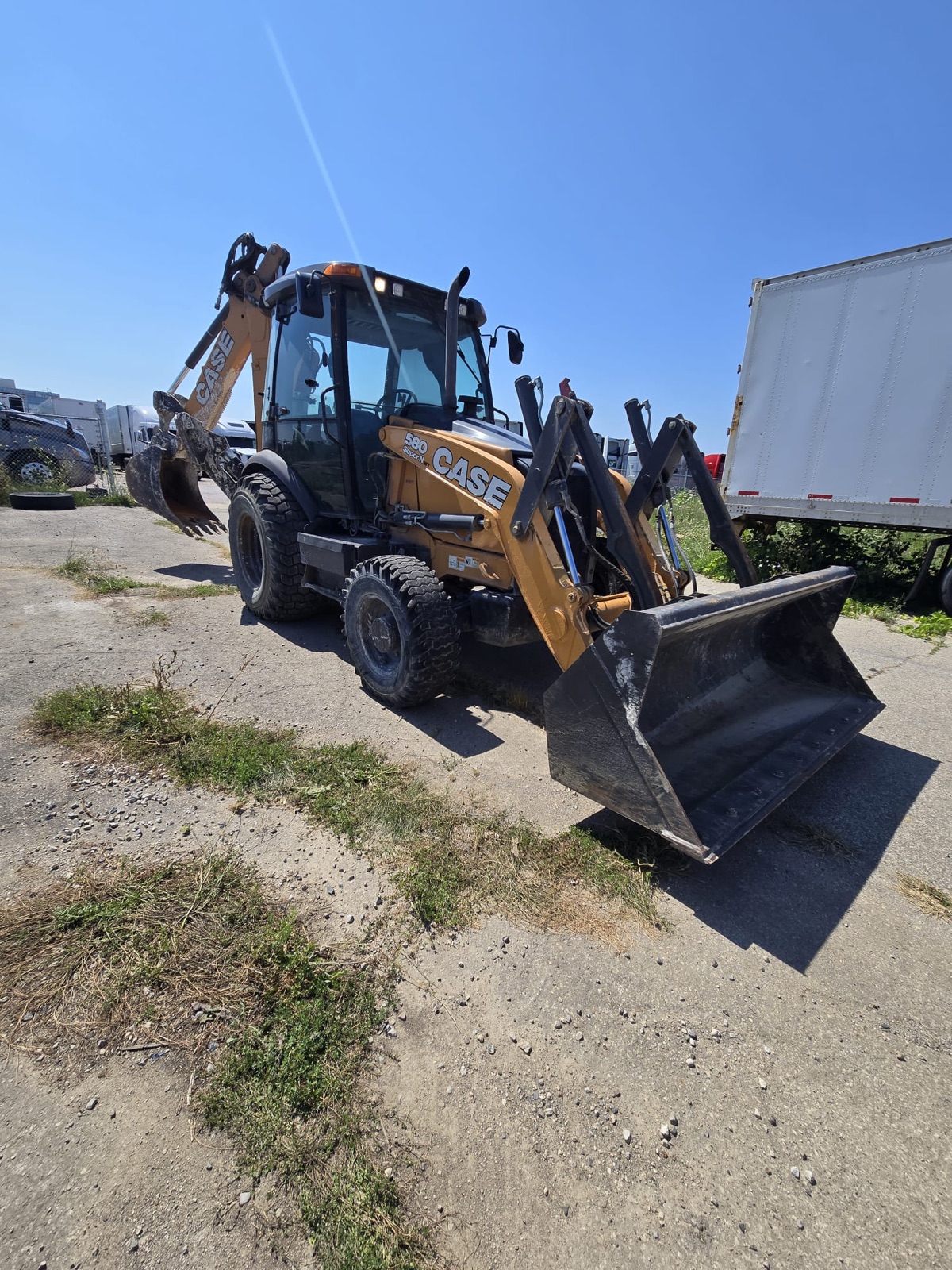 2018 Case 580 SuperN WT Backhoe Loader, photo 4