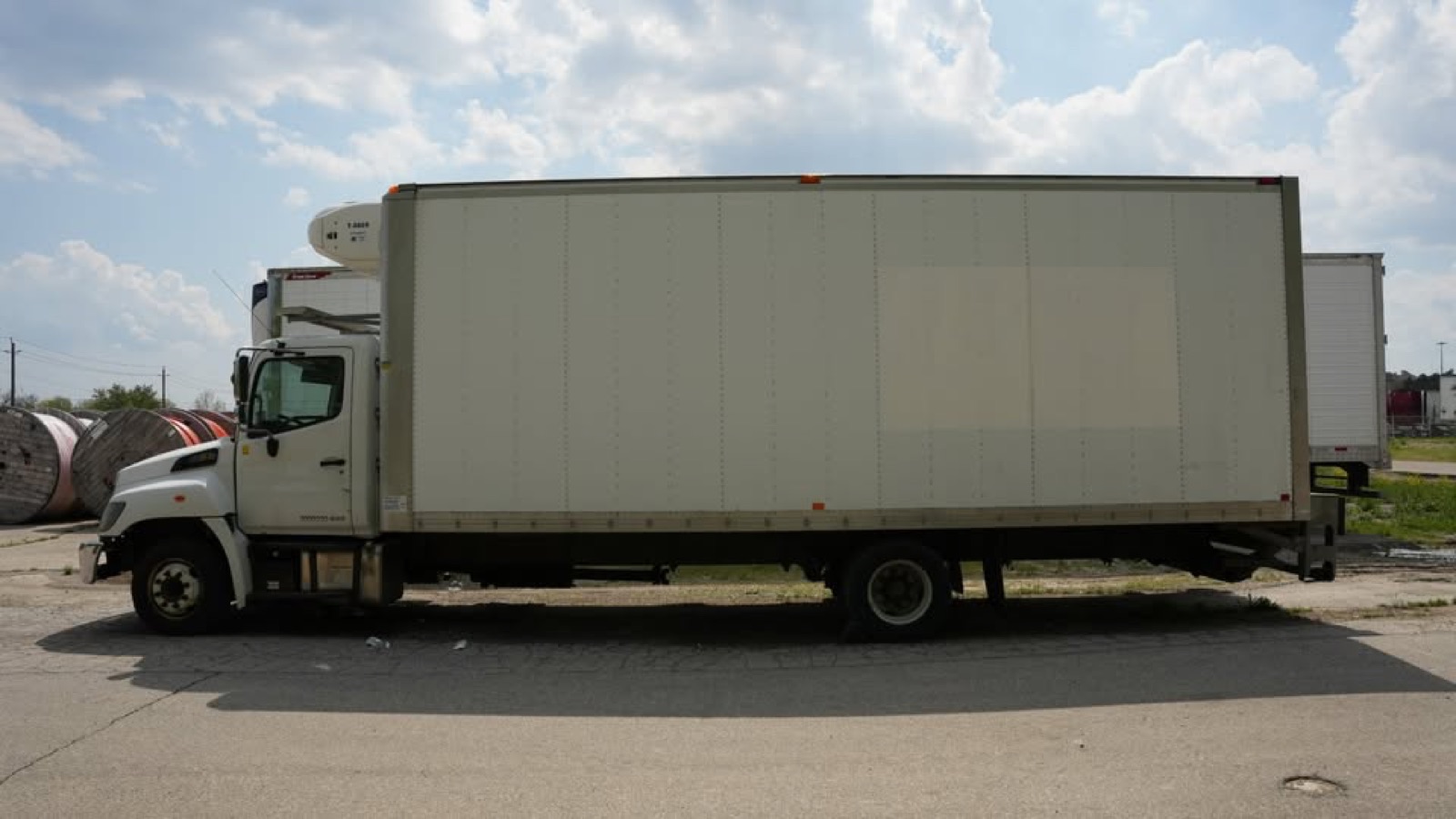 2018 Hino 258 Straight Truck, photo 6